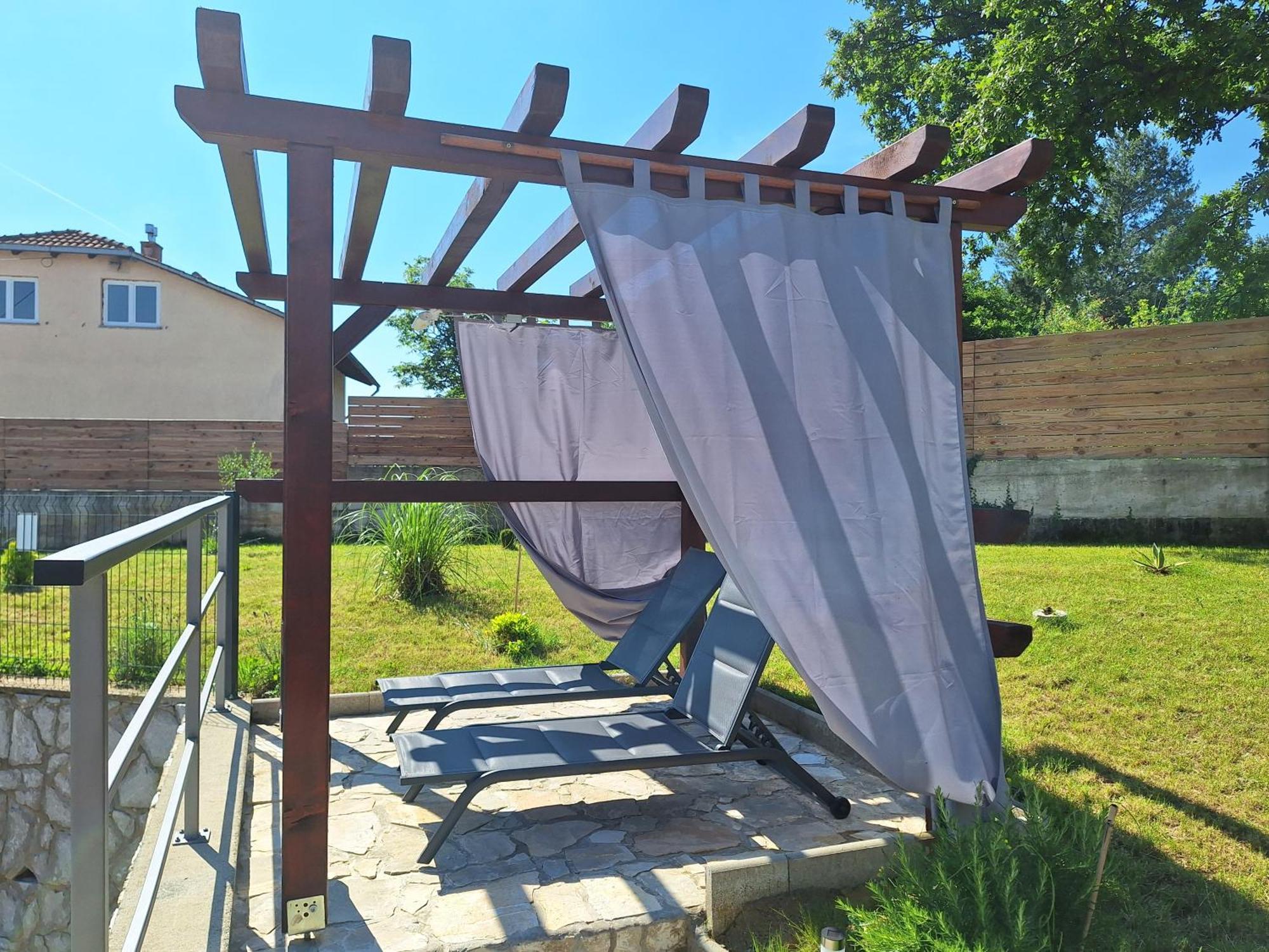 Dado * Čavle