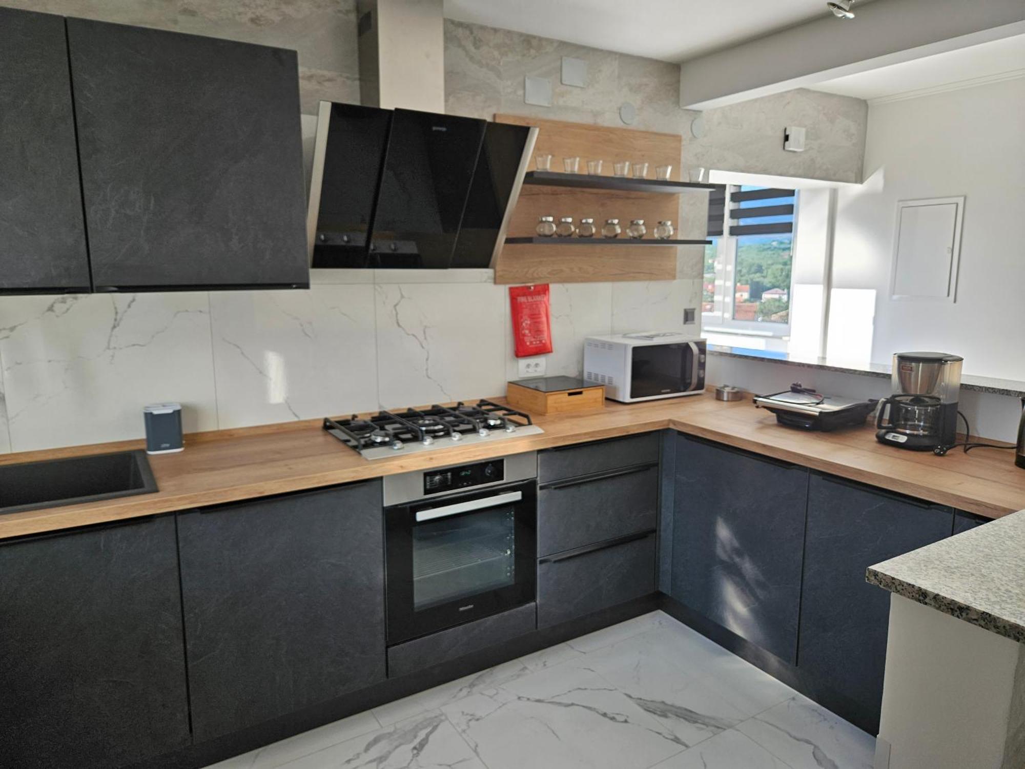 Apartment Dado *