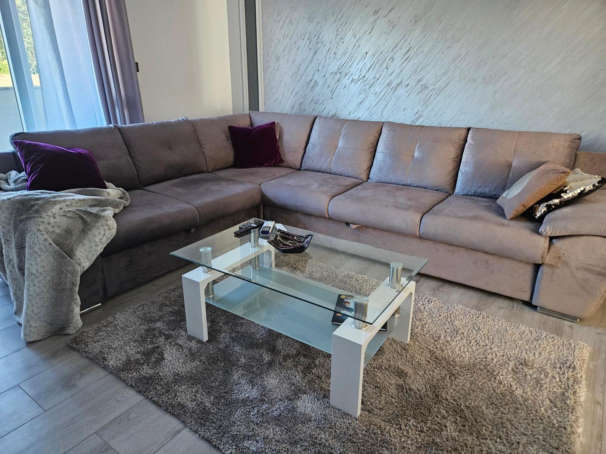 Apartment Dado *